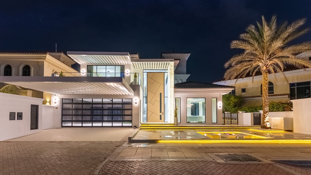 Palm Jumeirah | Newly Renovated | 4 Bedroom Garden Home