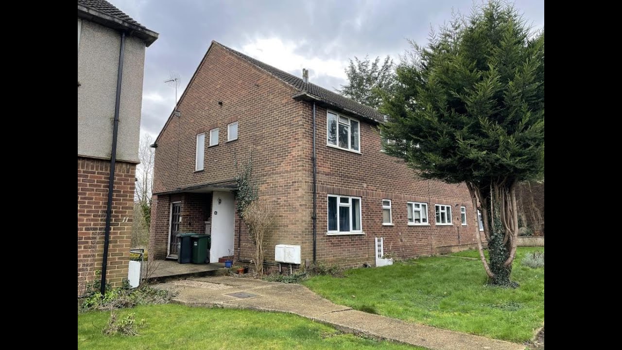 14 Colne Mead, Mill End, Rickmansworth, Hertfordshire March Online