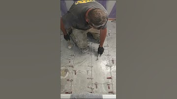 How to remove hardened thinset off of tile #youtubeshorts #shorts #diy