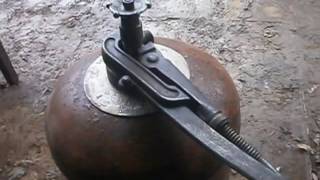 Замена крана на газовом баллоне. Замена крана на газовом баллоне.