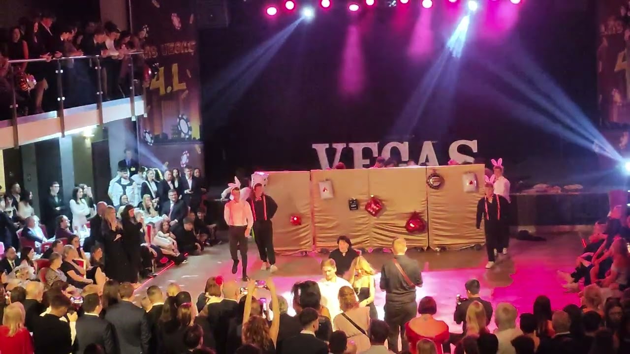 Maturitní večírek půlnoční překvapeni 