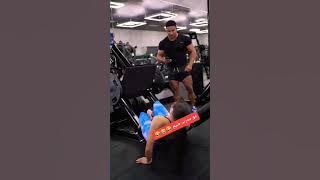 احسن مدرب😲😲🔞