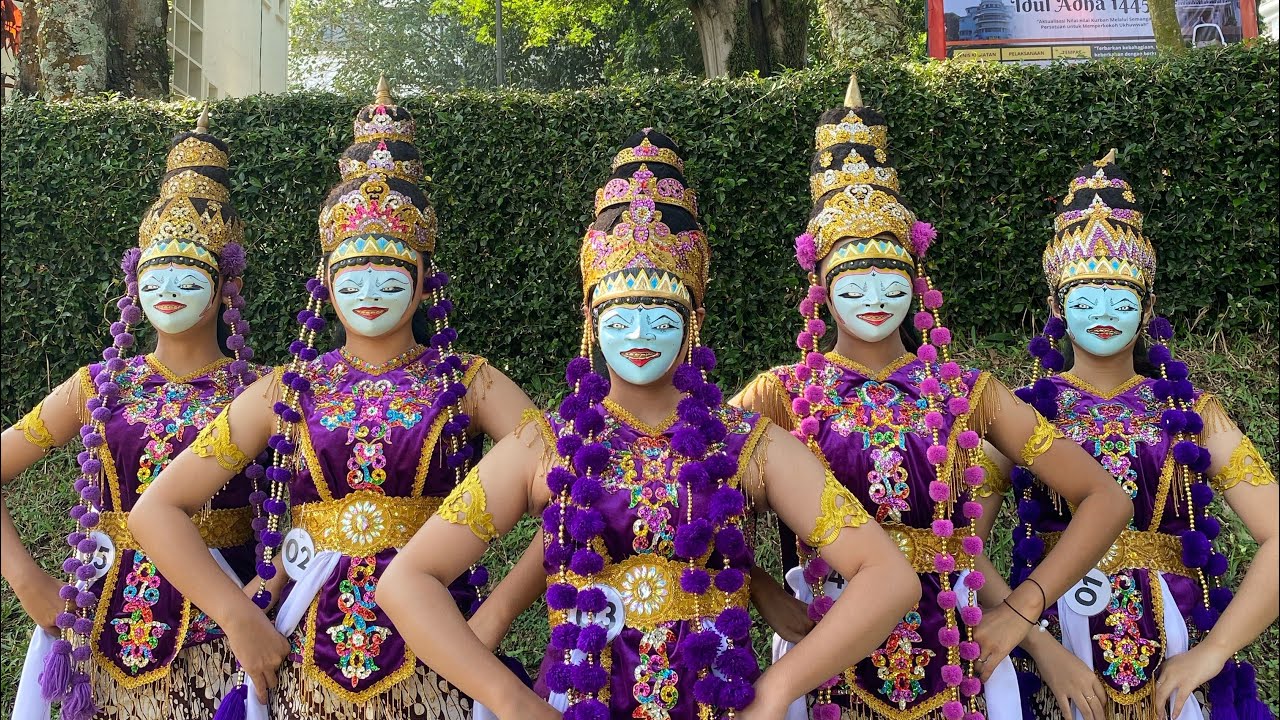 UAS TARI TOPENG PRIANGAN KENCANA WUNGU UPI BANDUNG