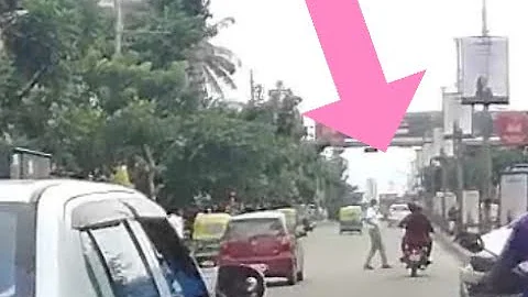 😳They escaped from traffic police., Can you believe ? | #Viral #22 - DayDayNews