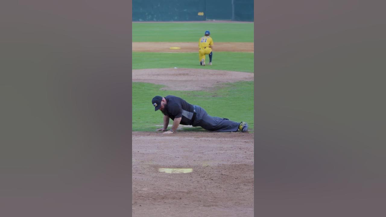 “Don’t Drop That Thun Thun” Umpire Dance Savannah Bananas shorts 