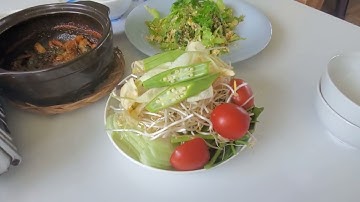 Cơm Trưa Canh Chua - Cá Kho Tộ khu vực QL1A, đoạn Cần Thơ - Hậu Giang.