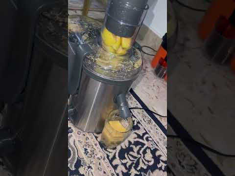 تكنلوجيا ماشاءالله الذ عصر التفاح بقشورها في ثوني تبارم الله