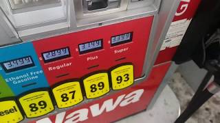 Using Samsung pay at Wawa gas station at the pump