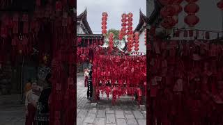 Miao and Tujia people/place
