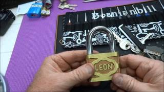 (523) Leon Padlock from Peru THRASHED