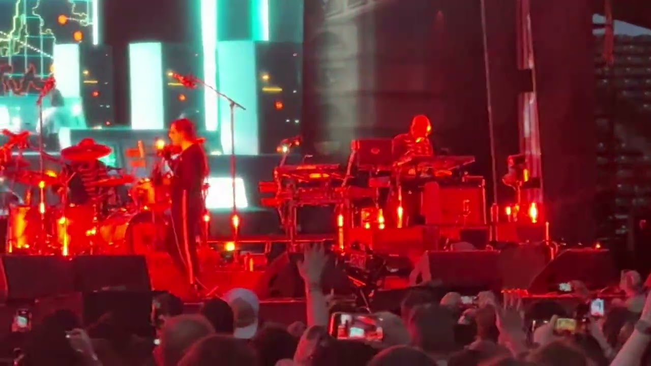 My Chemical Romance - Mama (with Dagger outro). T Mobile Park, Seattle Washington 2025