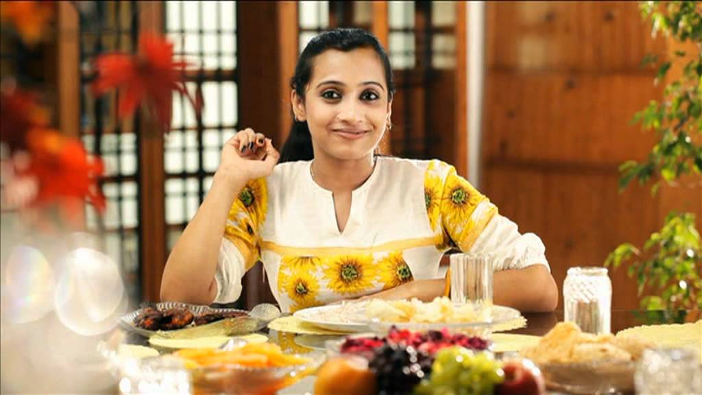 Golden Drops Sun Flower Oil ad film(Actress Poojitha Menon) by Arunraj Kartha