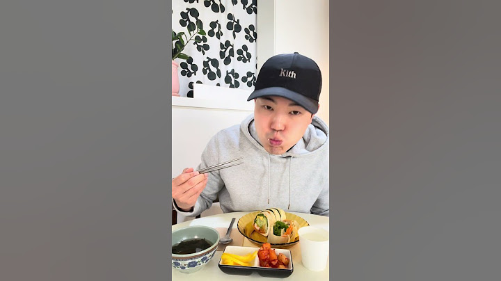 Have you tried this type of kimbap? #mukbang #koreanfood #korea #foodie #foodreview