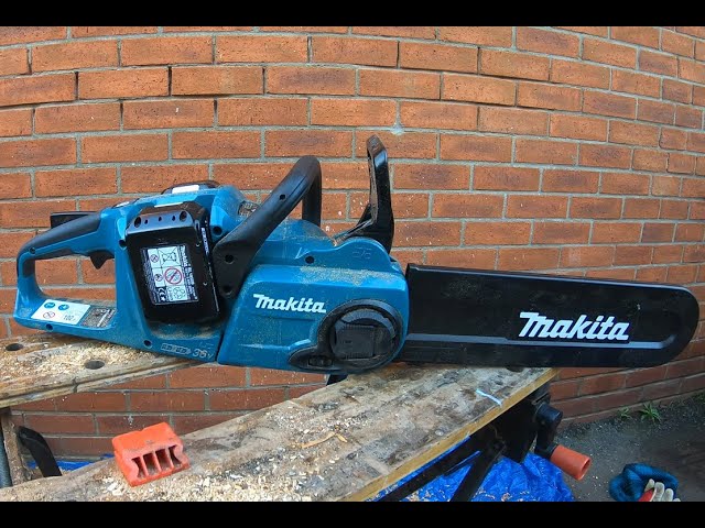 Makita BATTERY chainsaw verses Stihl MS181petrol saw, power run time test! -