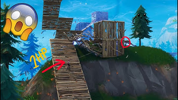 INTENSE 1V1 BATTLE ON FORTNITE WITH 1HP! (HEADPHONE WARNING)