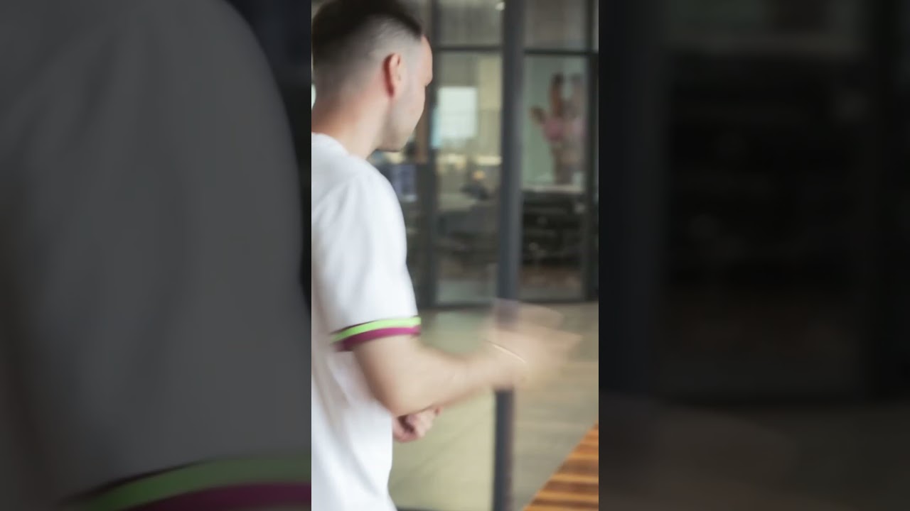 В поддержку Амирана Сардарова😏 Melke Wide Pistachio уже в продаже!💚