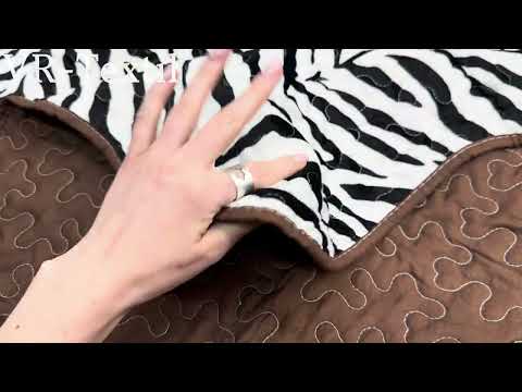 Покривало двостороннє з хутром 200x220 (+-10 см) і 2 наволочки колір чорно-білий з коричневим (85-165), видео 1