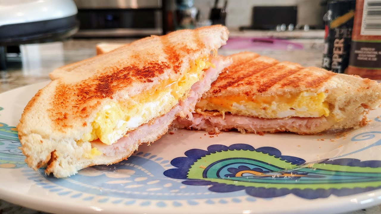 Quick Grilled Egg Breakfast Sandwich On