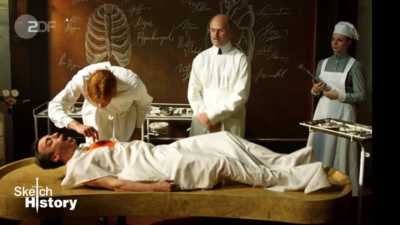 Schnupperpraktikant vermasselt OP - NEUE STAFFEL Sketch History 2018 | ZDF rechtliche hinweise