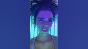 Our easy-to-use kit lets you achieve professional-looking lashes at home