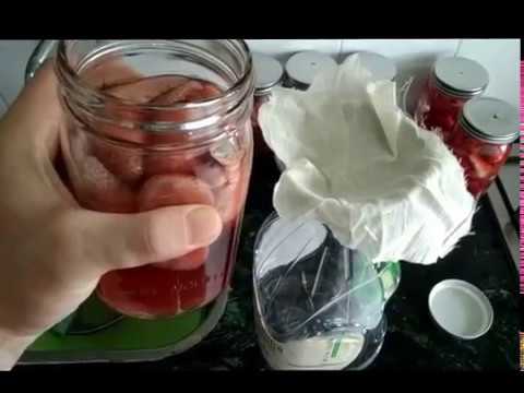 how-to-make-strawberry-flavored-moonshine