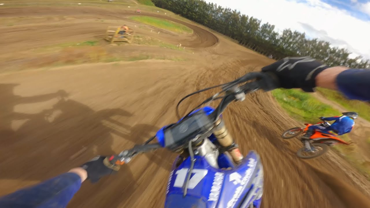 YAMAHA250-F at MILDENHALL MX