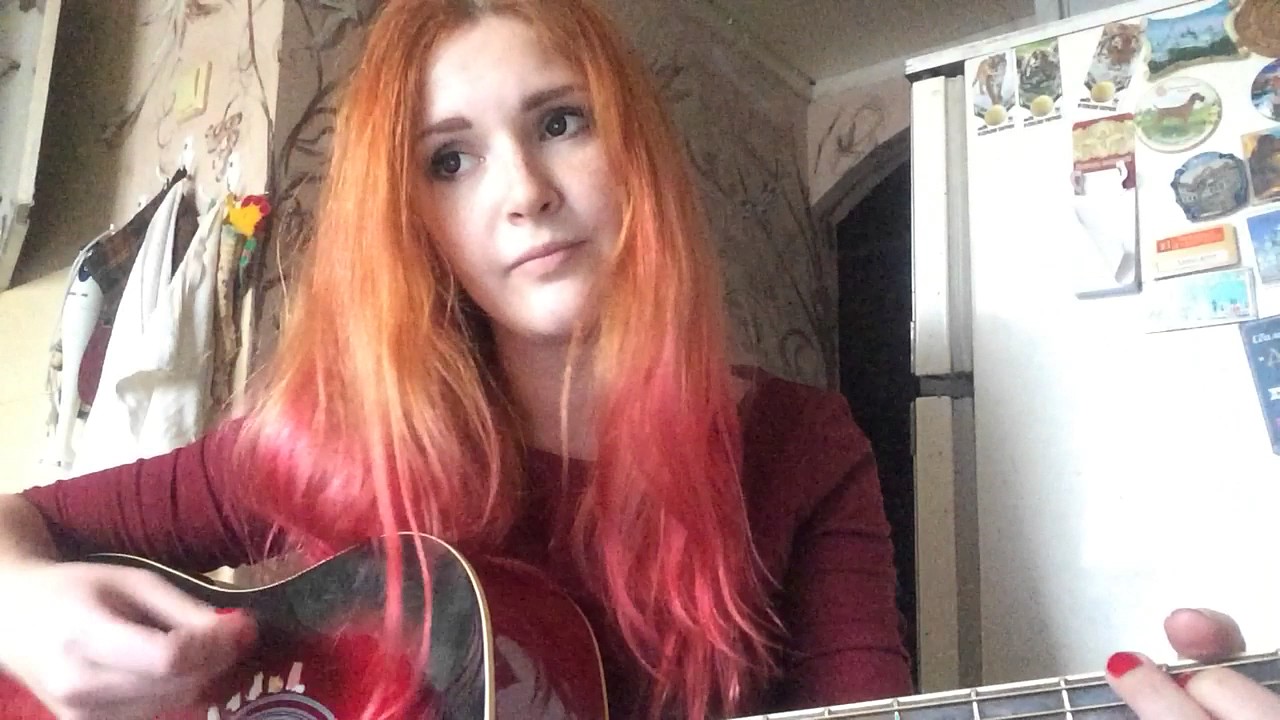 песня прощай поет девушка