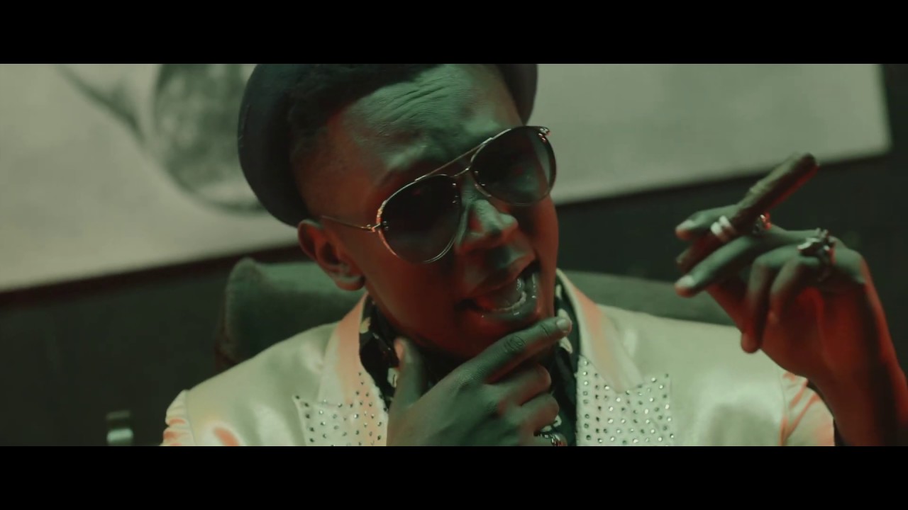 Sleduj Ndakwemera by Christopher Muneza( official video) na YouTube