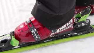 How to put your skis on.