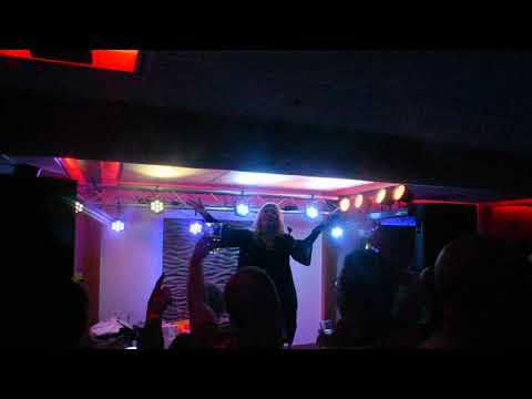 belinda kinnear  hitmix van corry konings 8 feb in heerde