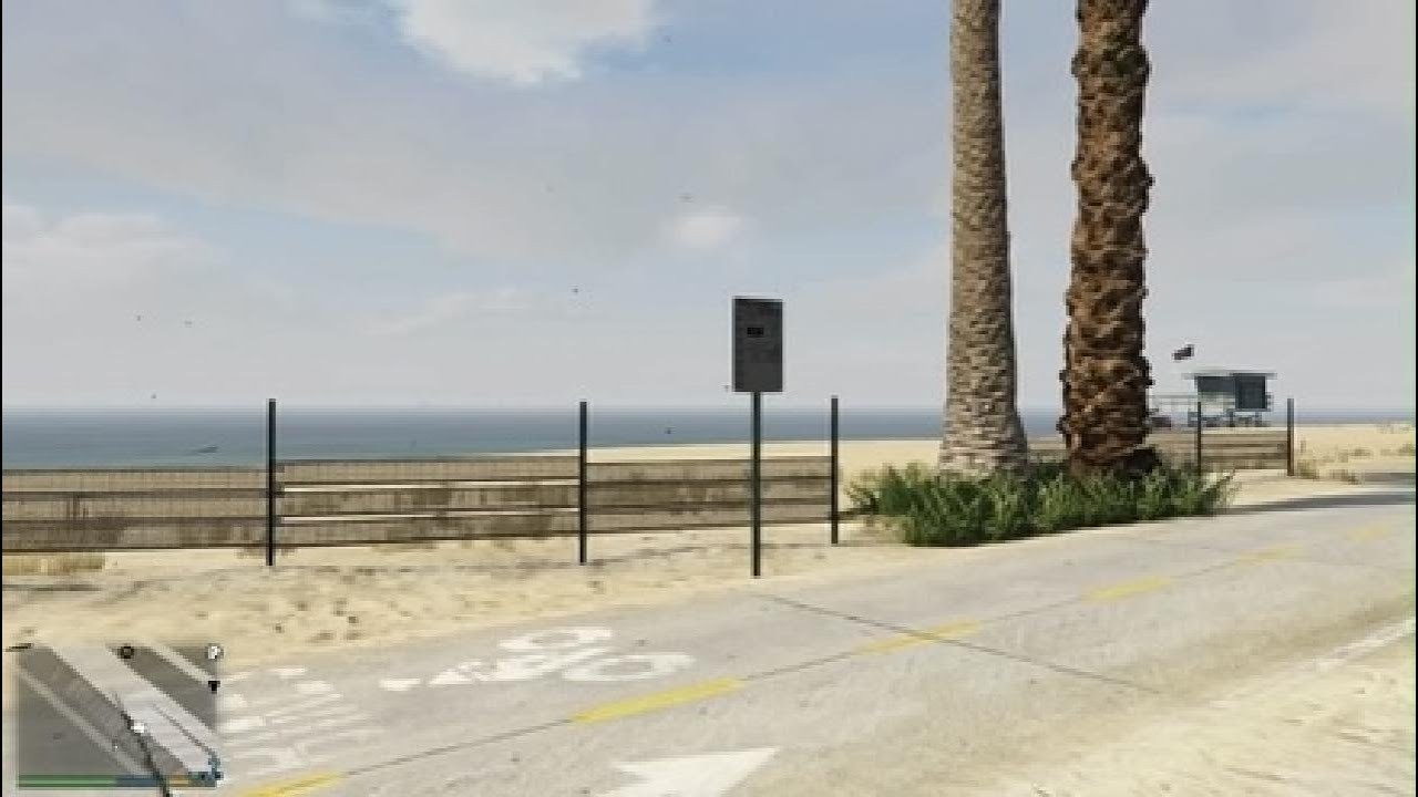 Realism of gta 5 beachgoer in a bikini