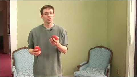 Juggling 4 Balls: Two-in-One Hand