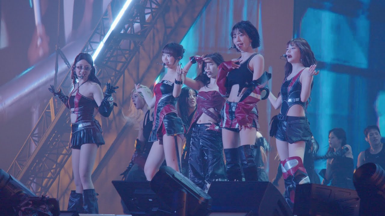 251119 LE SSERAFIM 르세라핌 1-800-hot-n-fun @ EASY CRAZY HOT