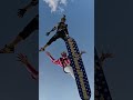 Most people angle diving (skydiving) simultaneously - 25 over the Pyramids of Giza