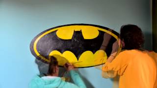 Information Drawing Batman logo on my wall Update