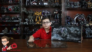 the Igen Techie unboxing and reviewing Transformers G-Creation M.Rath (Grimlock) review