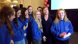 Social Media Sensation Teresa Mannion Meets Oldcastle Foróige Members