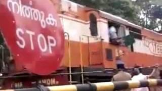 "Funny " Train Driver Stop to Buy A food