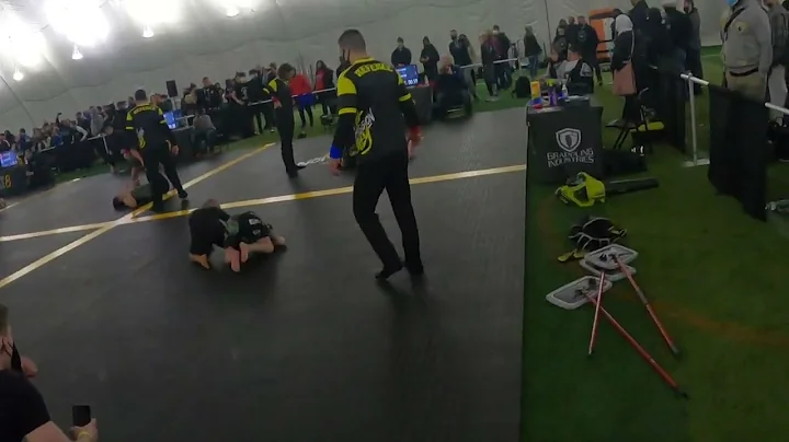 Miles Conway vs S. Madore - Grappling Industries D...