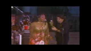 Gladys Knight and The Pips - perform "Taste of Bitter Love" - New Years Eve 1982