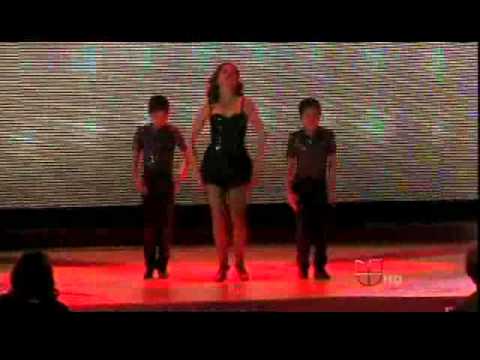 Bianca Marroqui Bailando CHICAGO  en Pequeños Gigantes