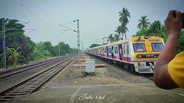 Back to Back Crossing || Up & Down EMU local Train Arrive and Departure from Balagarh platform