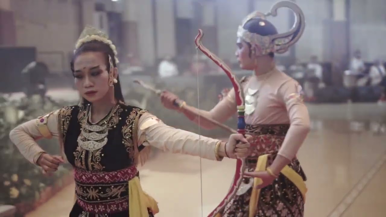 SINEMA WISUDA UNIKAL KE 56 UNIVERSITAS PEKALONGAN