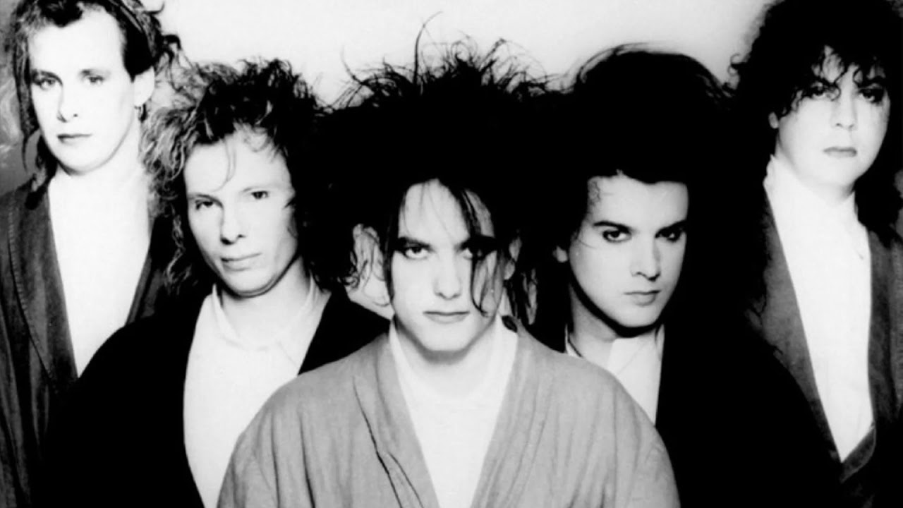 Friday i m in love the cure. The Cure Британия.