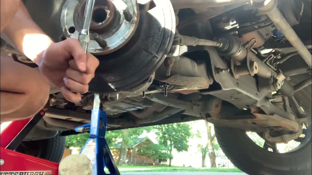 How to remove a stuck wheel hub assembly (VERY EASY) YouTube