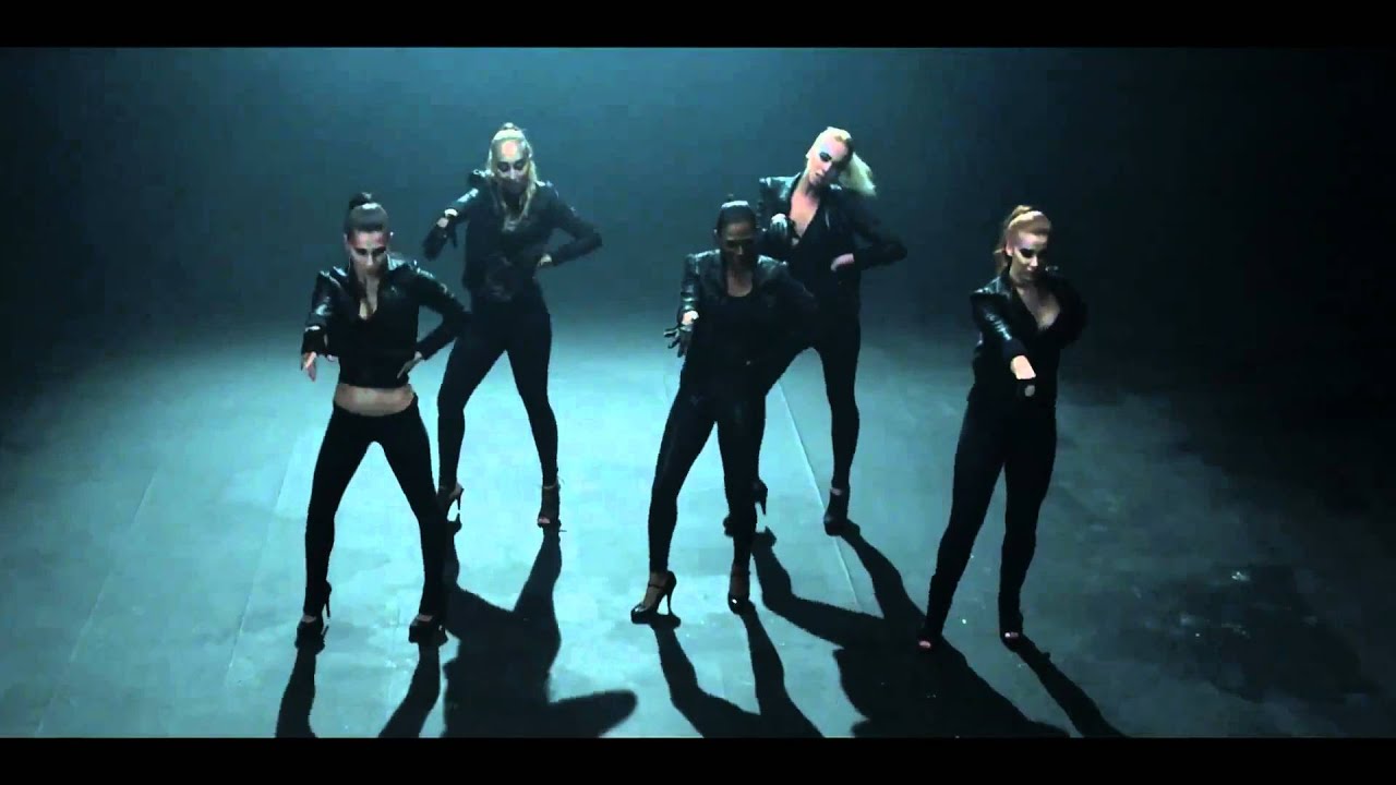 Смотреть «Fearless ft.  Lois - Not Too Late» на YouTube