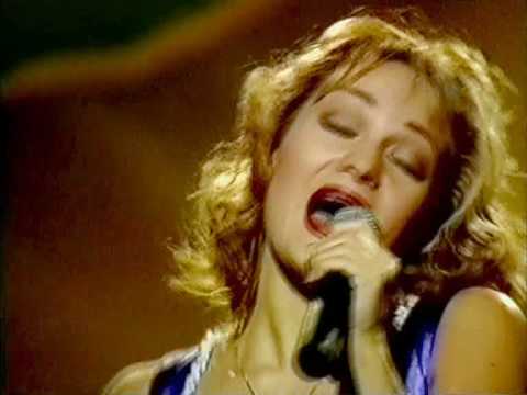 Mira Загадка-осень- Т.Буланова  (1996, БКЗ "Октябрьский", Official) en YouTube