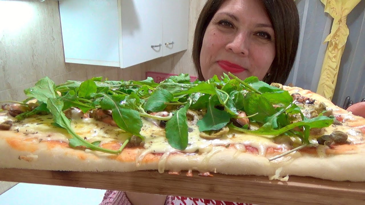 PIZZA A LA PIEDRA CASERA / Silvana Cocina ❤ - YouTube