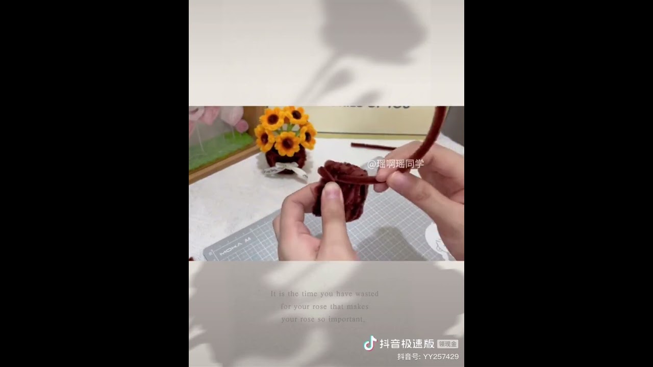 A0003 chậu tulip nhỏ 