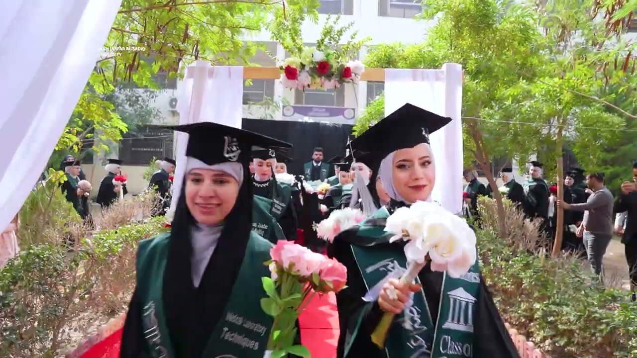 جامعة الإمام جعفر الصادق (ع) صلاح الدين تخرج طلبة قسم تقنيات المختبرات الطبية 2025 - 2026